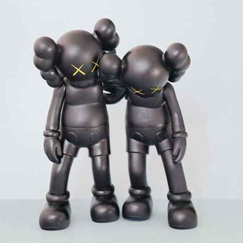 kaws001